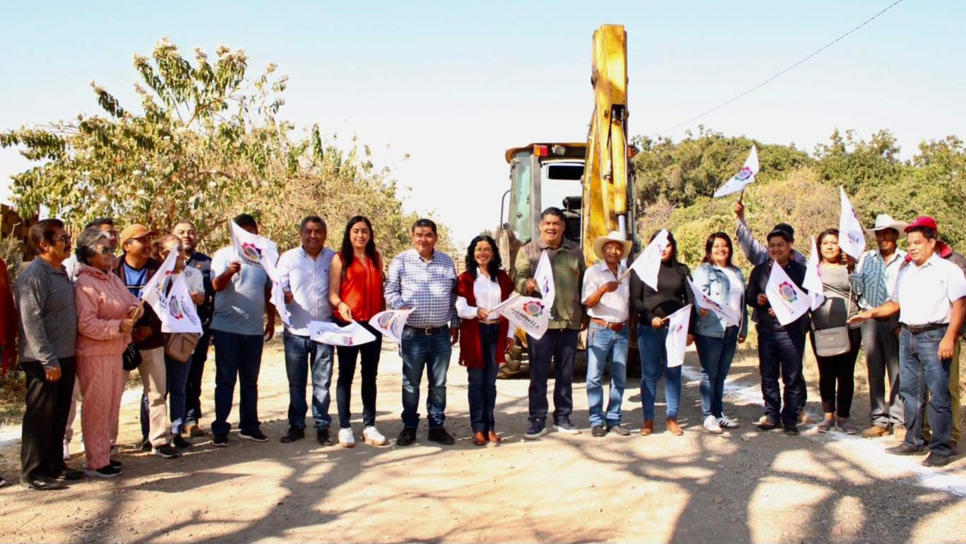 Arranca obra de pavimentación en la Mexcameca