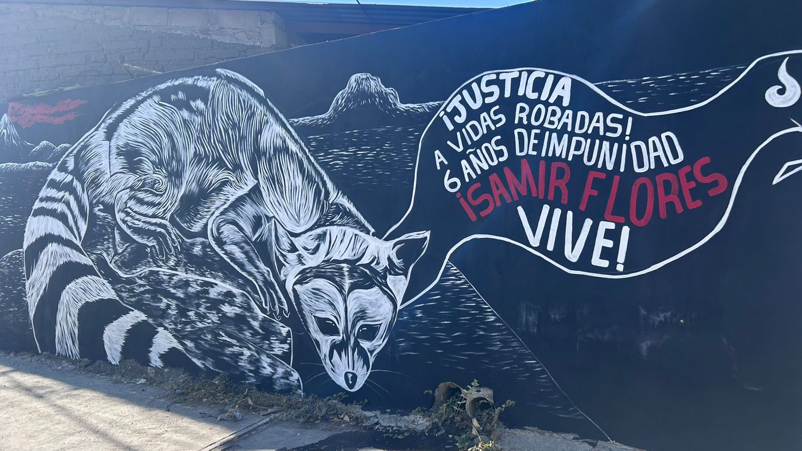 Trabajan con murales para recordar a uno de los activistas de Amilcingo