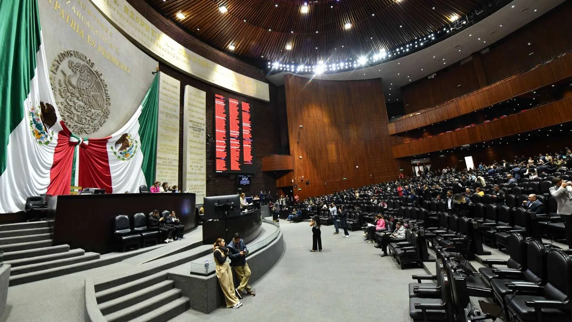 Diputados aprueban reforma que prohíbe el nepotismo a partir de 2030